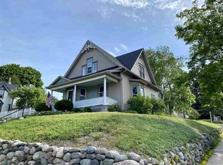 521 Lockwood Ave, Petoskey, MI 49770