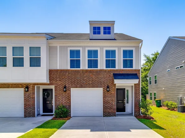 312 Reedmace Ct, Lexington, SC 29072
