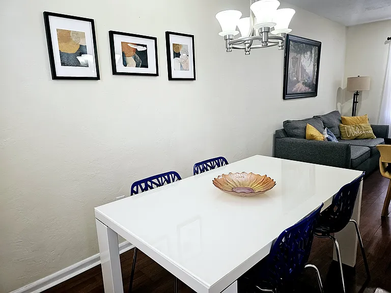 11222 NE 11th Pl #S — Photo 3