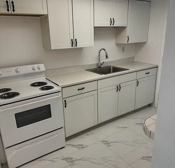 2285 NE 172nd St #12 — Photo 1