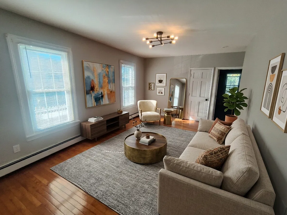 2 bed, 2500 sqft, $2,400 — Photo 3