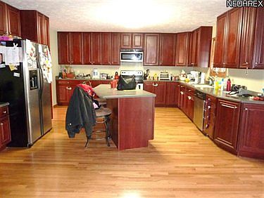 4th image of 5773 Heritage Ave