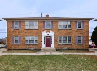 5511 W Lincoln Ave, Milwaukee, WI 53219