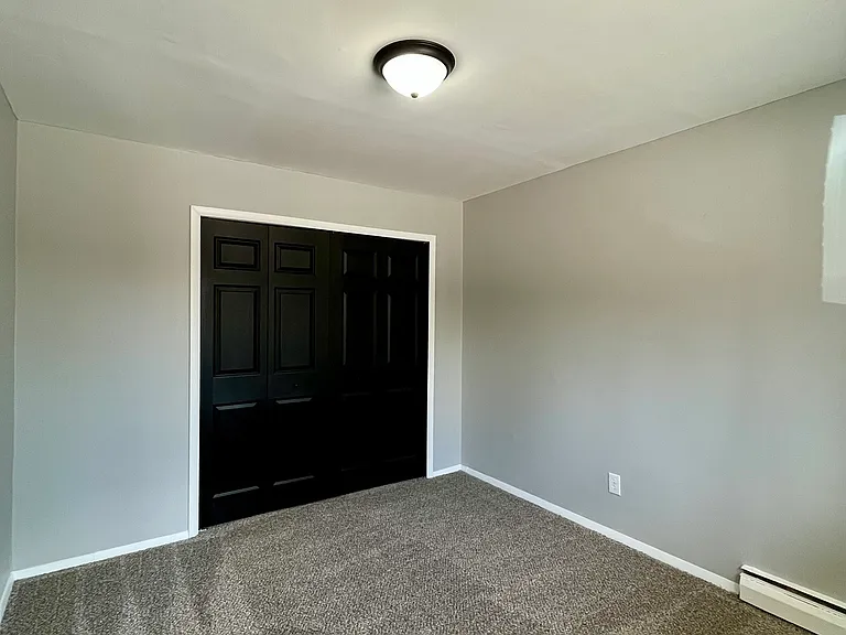 4059 Longtin Ave #1 — Photo 5
