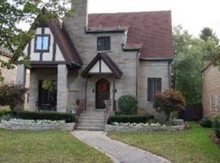 405 S Hawthorne Ave, Elmhurst, IL