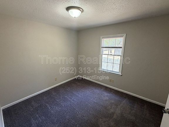 5th image of 2249 Sherwood Ave