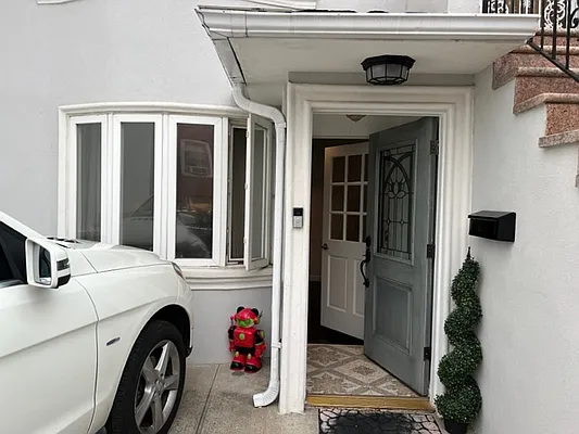 Rented by ABCO Commercial Properties, LLC | media 43