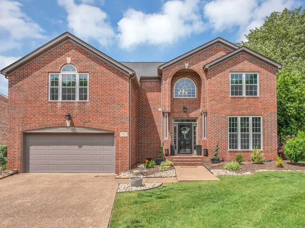 2204 Wimbledon Cir, Franklin, TN 37069