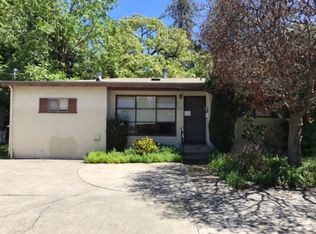 320 Hampton Rd, Hayward, CA 94541