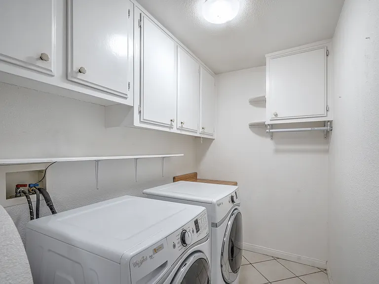 3445 Toquima Cir — Photo 8