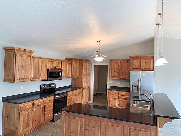 4th image of 3008 Keokuk Ave