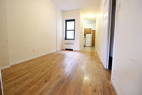 Rented by Luxor Homes & Investment Realty | media 25