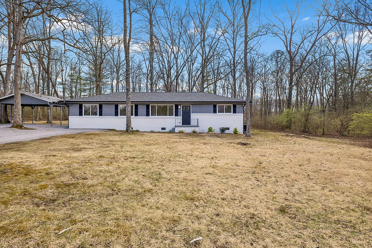 Building Photo - 3911 Umbarger Ln