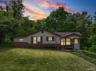 3889 Gary Rd, Arnold, MO 63010