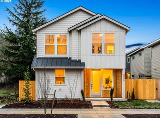 8330 N Bank St, Portland, OR 97203