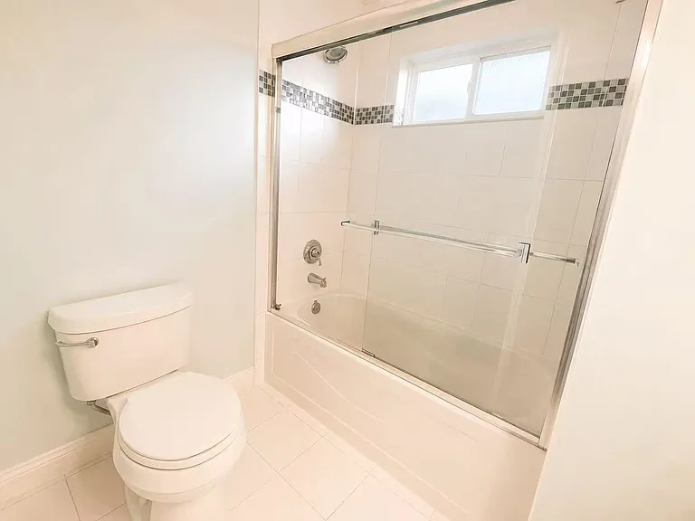 3271 Francis Rd — Photo 16
