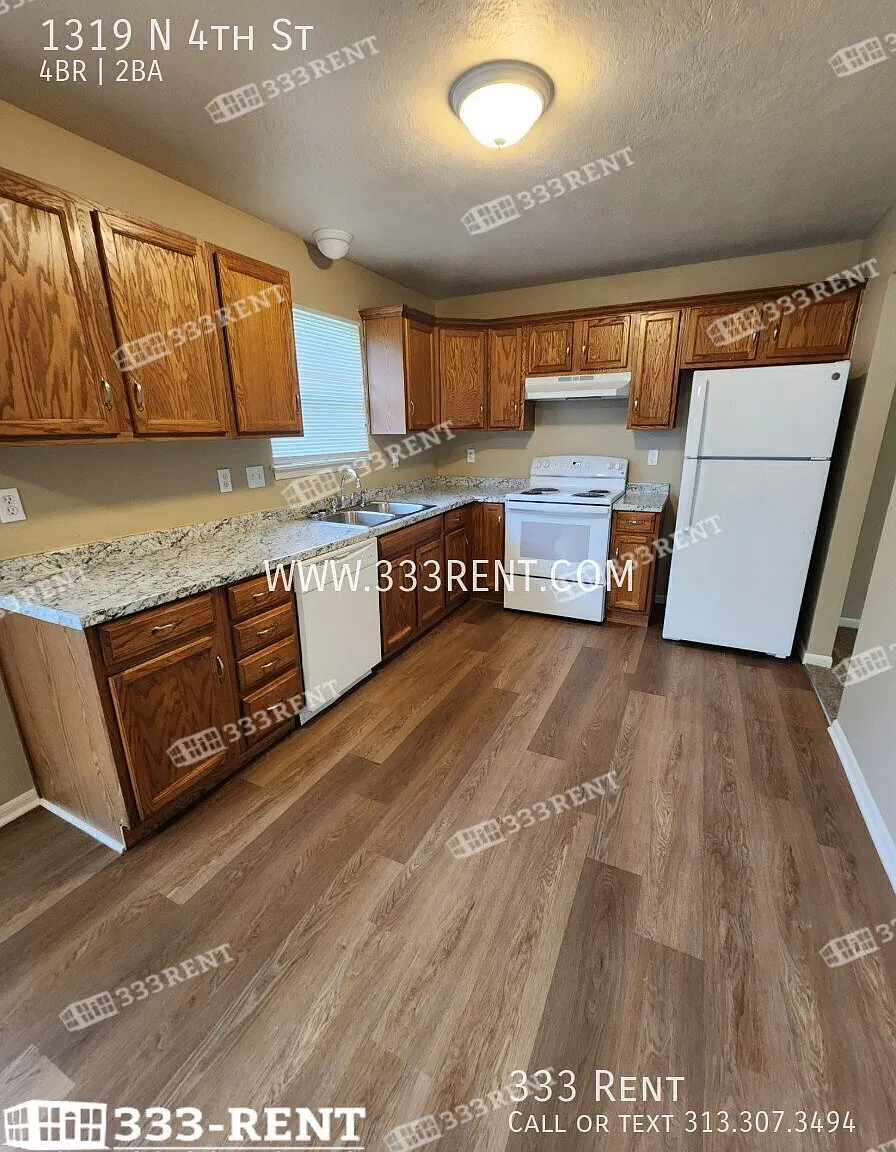 4 bed, 1275 sqft, $1,995 — Photo 4