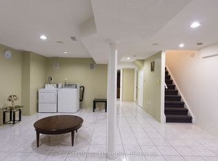 250 Mountainberry Rd #BASEMENT, Brampton, ON L6R 1H9