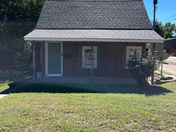 415 E 5th St, Pratt, KS 67124