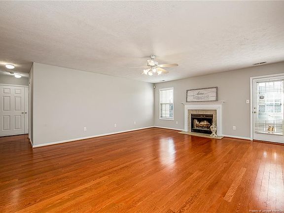 5th image of 119 Tulane Dr