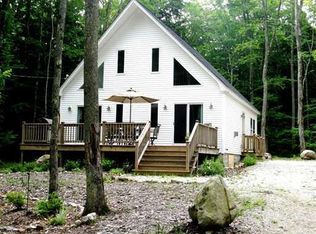 113 Leisure Ln, Raymond, ME 04071