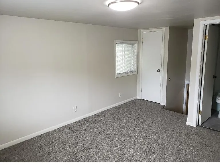 Upstairs bedroom new carpet and paint