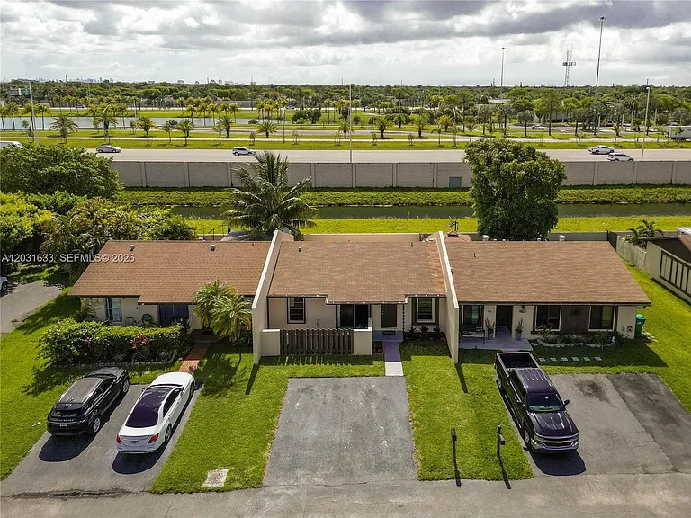 11903 SW 110th Street Cir E #11903 — Photo 46