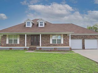 901 Rock St, White Hall, AR 71602