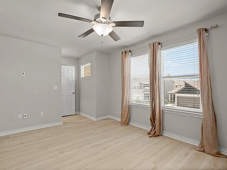 11804 Clayton Creek Ave — Photo 11