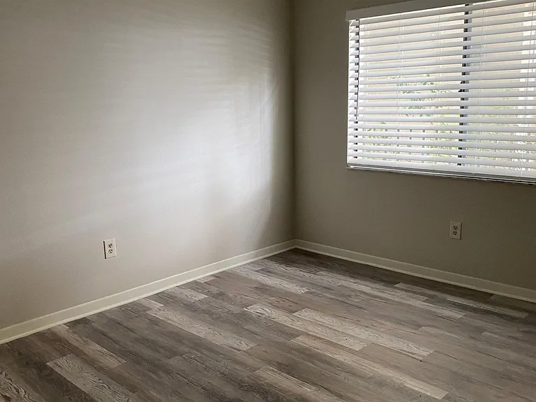 8211 Brent St #814 — Photo 9