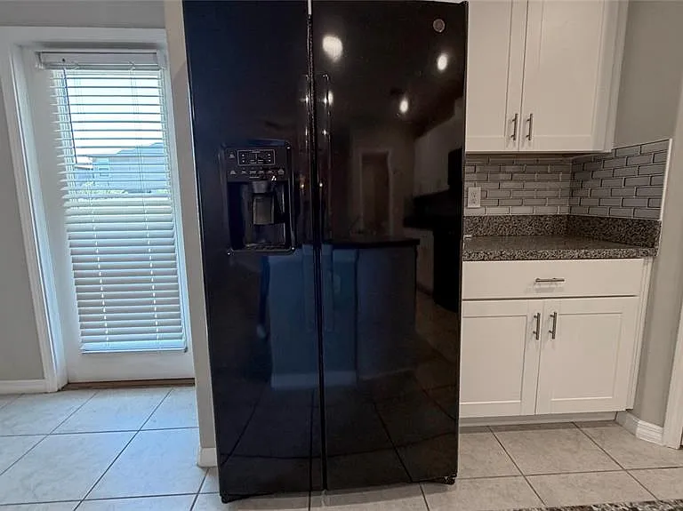 3816 Hanover Dr — Photo 9