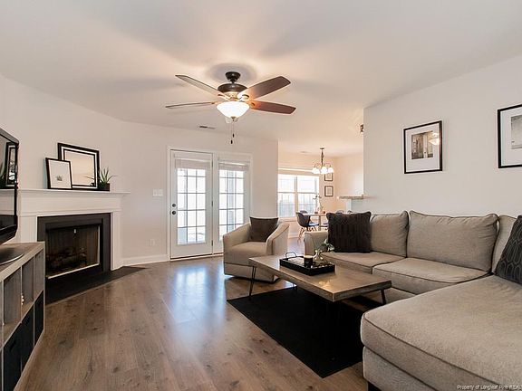 3rd image of 538 Gapway Ct