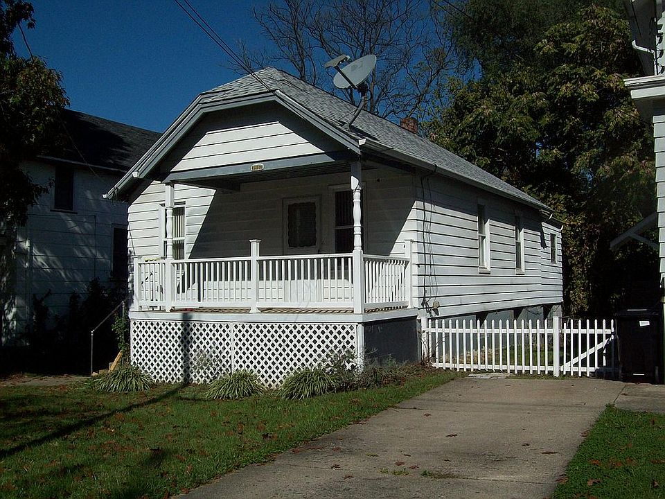 1st image of 3912 Oakpark Pl