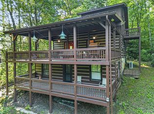 245 Sunrise Valley Rd, Blue Ridge, GA 30513