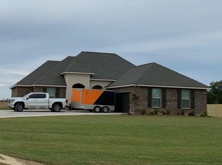 8840 Nall Rd, Foley, AL 36535