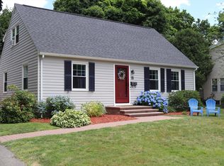 18 Columbia Rd, North Andover, MA 01845