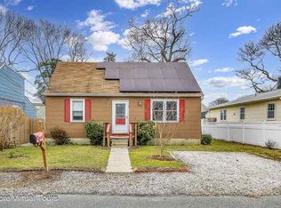 24 Glenwood Ave, Villas, NJ 08251