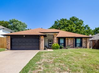1820 Hamilton Dr, Flower Mound, TX 75028