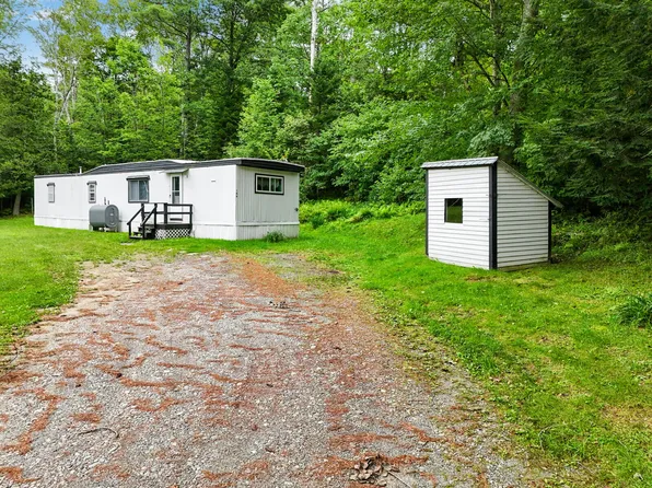 146 Ferry Street, Solon, ME 04979