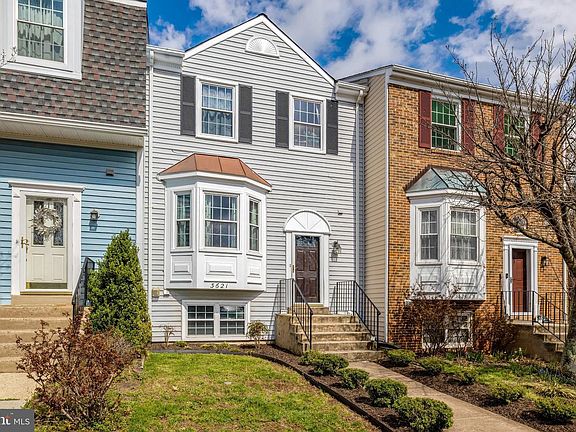 3rd image of 3621 Buckeye Ct