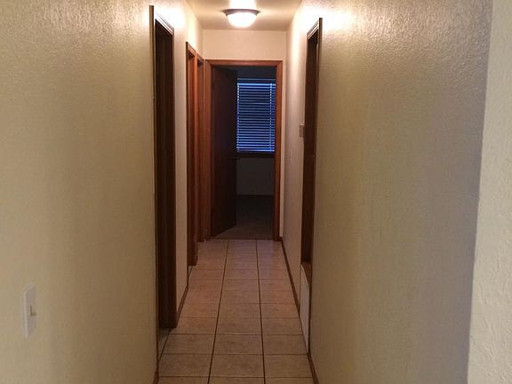 4th image of 1819 23rd Ave SE