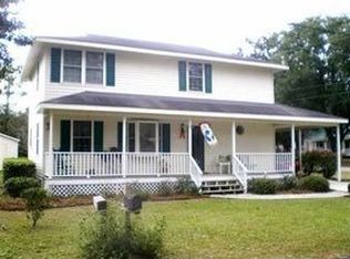 915 Lakeside Dr, Georgetown, SC 29440