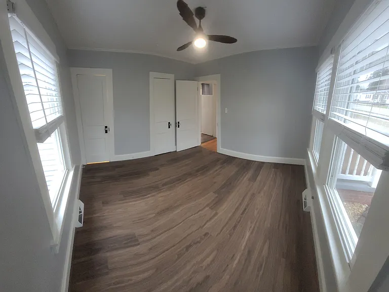 112 Barker St — Photo 13