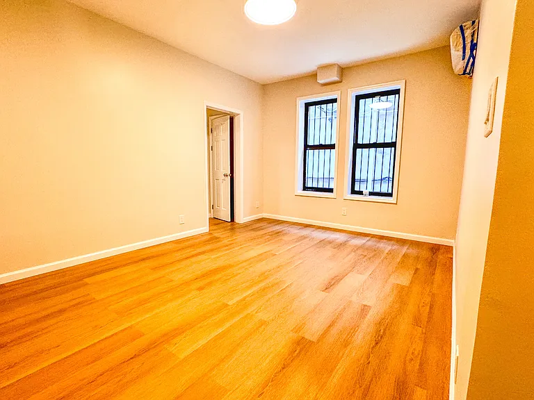 154 E 93rd St #1 — Photo 10