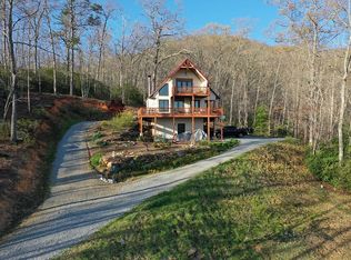 349 Barts Branch Dr, Balsam Grove, NC 28708