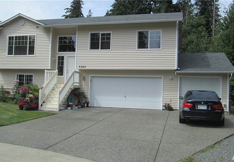 1st image of 7305 2nd Dr SE