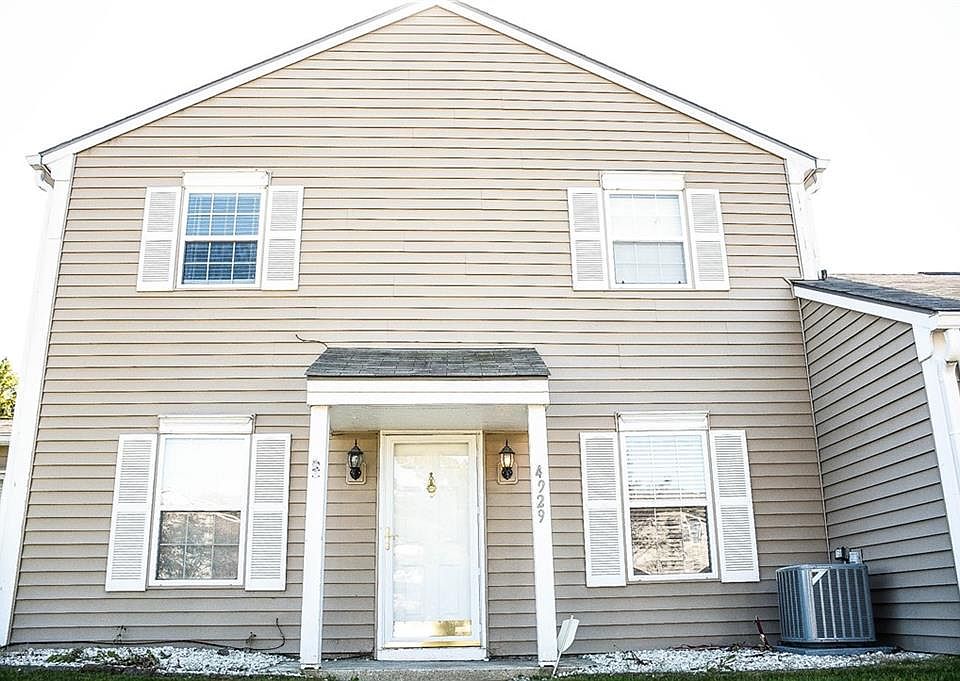 1st image of 4929 Oakbrook Dr