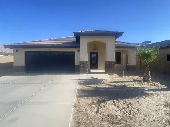 2404 E Uribe St, San Luis, AZ 85336