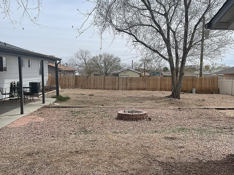 615 Virginia Ct — Photo 22