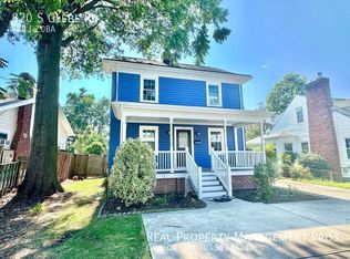 820 S Glebe Rd, Arlington, VA 22204